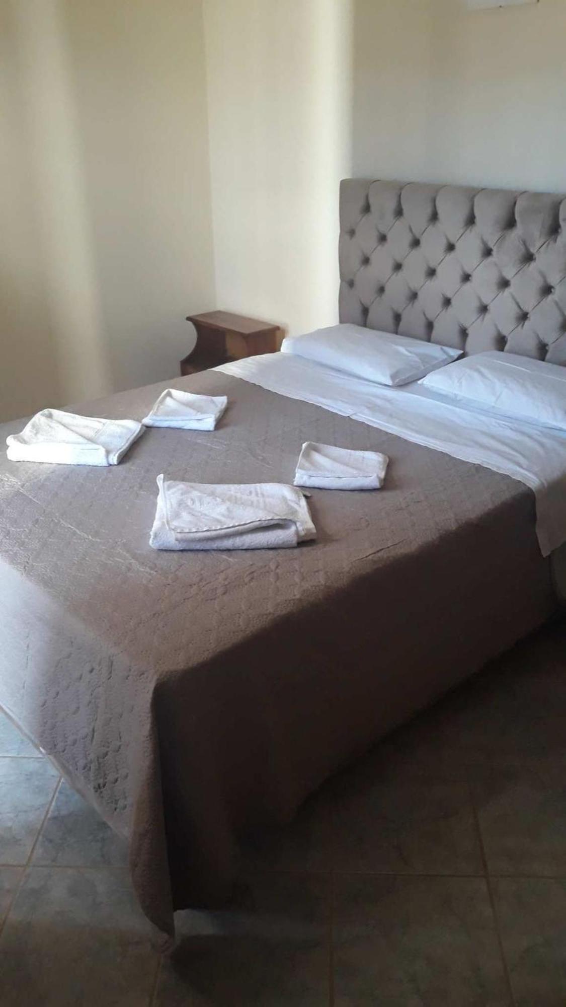 Pela Apartments Szíszi Kültér fotó