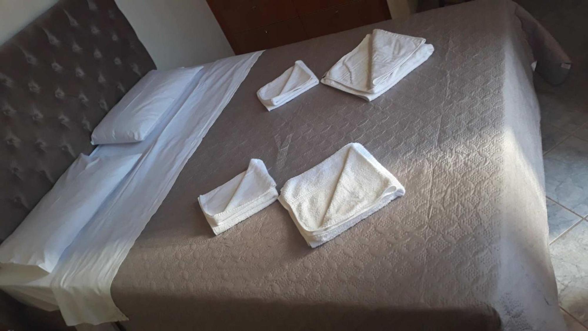 Pela Apartments Szíszi Kültér fotó