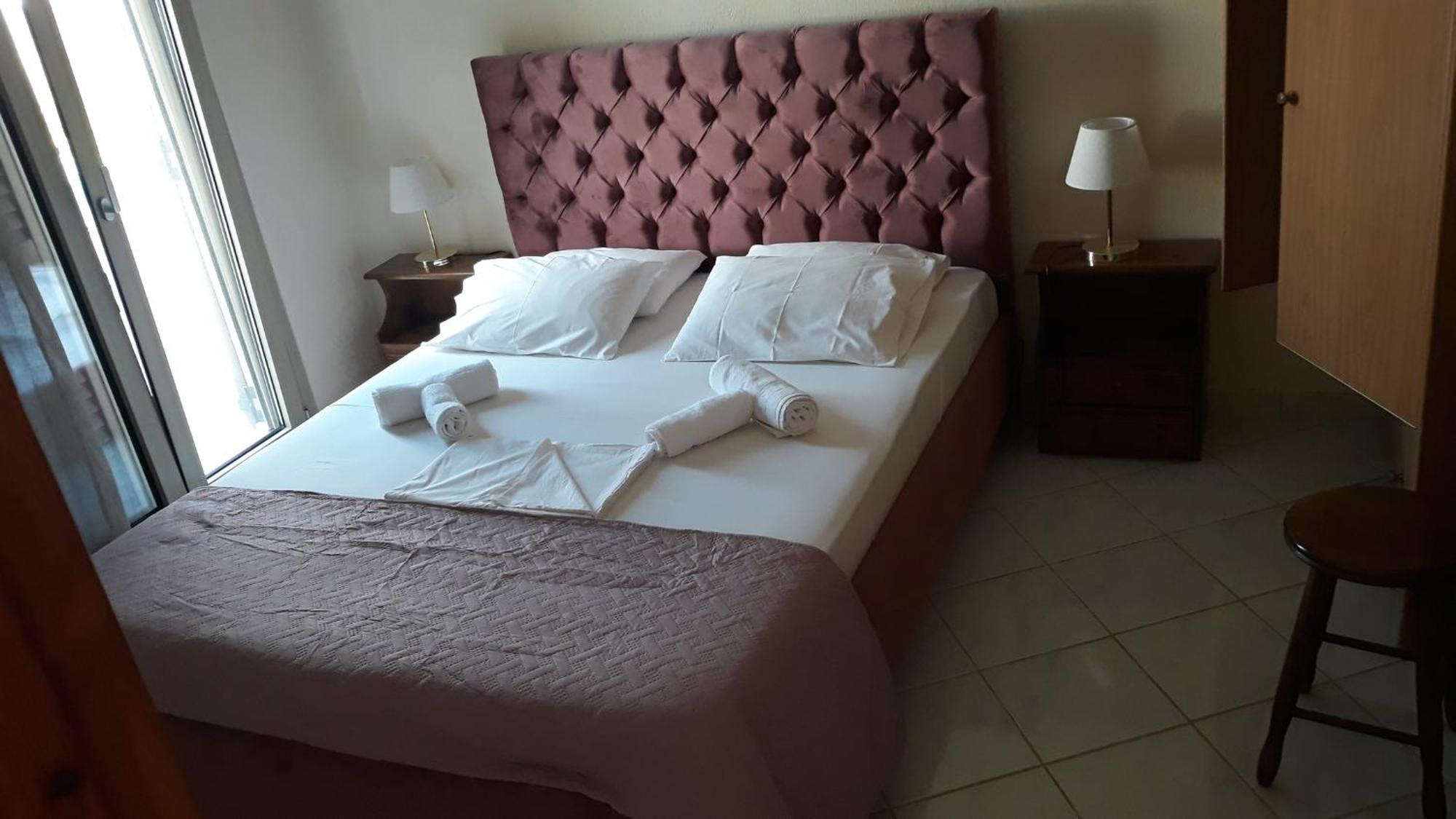 Pela Apartments Szíszi Kültér fotó